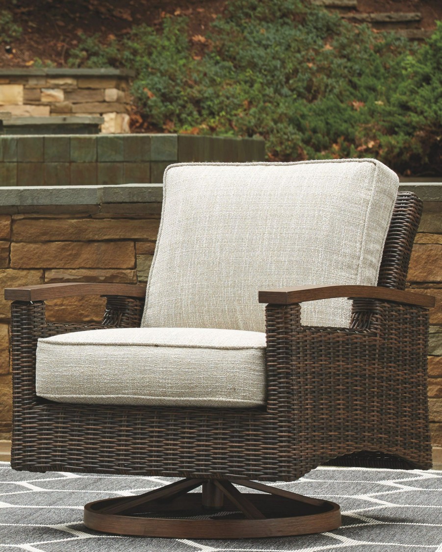 Outdoor Furniture * | Latest Signature Design By Ashley Paradise Trail Outdoor Swivel Lounge Chair P750-821 At Woodstock Furniture & Mattress Outlet